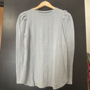 Women's Gray Long Sleeve Top